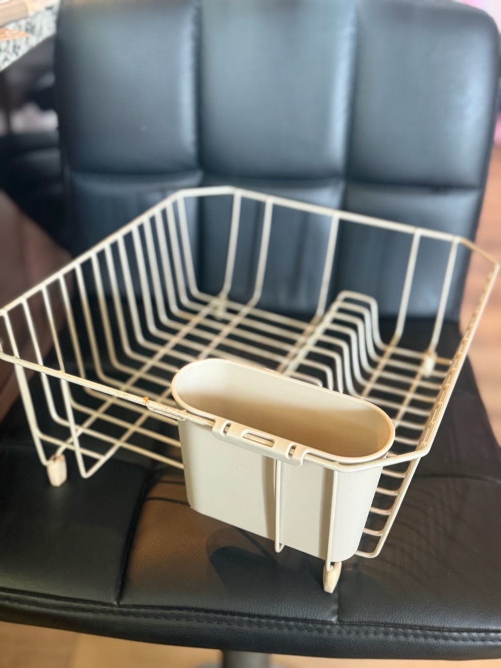 Vintage Beige Color Rubbermaid Dish Drainer Drying Rack Coated Wire 12.5”x14”